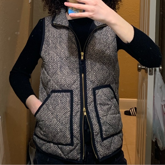 J-Crew Tweed Pattern quilted down vest XS - Picture 2 of 5